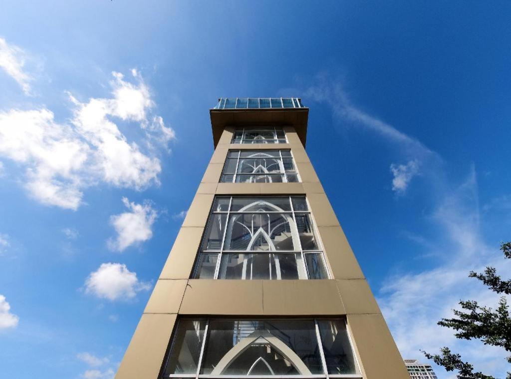 巴淡乔多广场日夜酒店 Batam 外观 照片