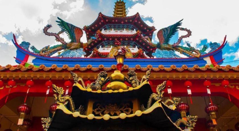 巴淡乔多广场日夜酒店 Batam 外观 照片