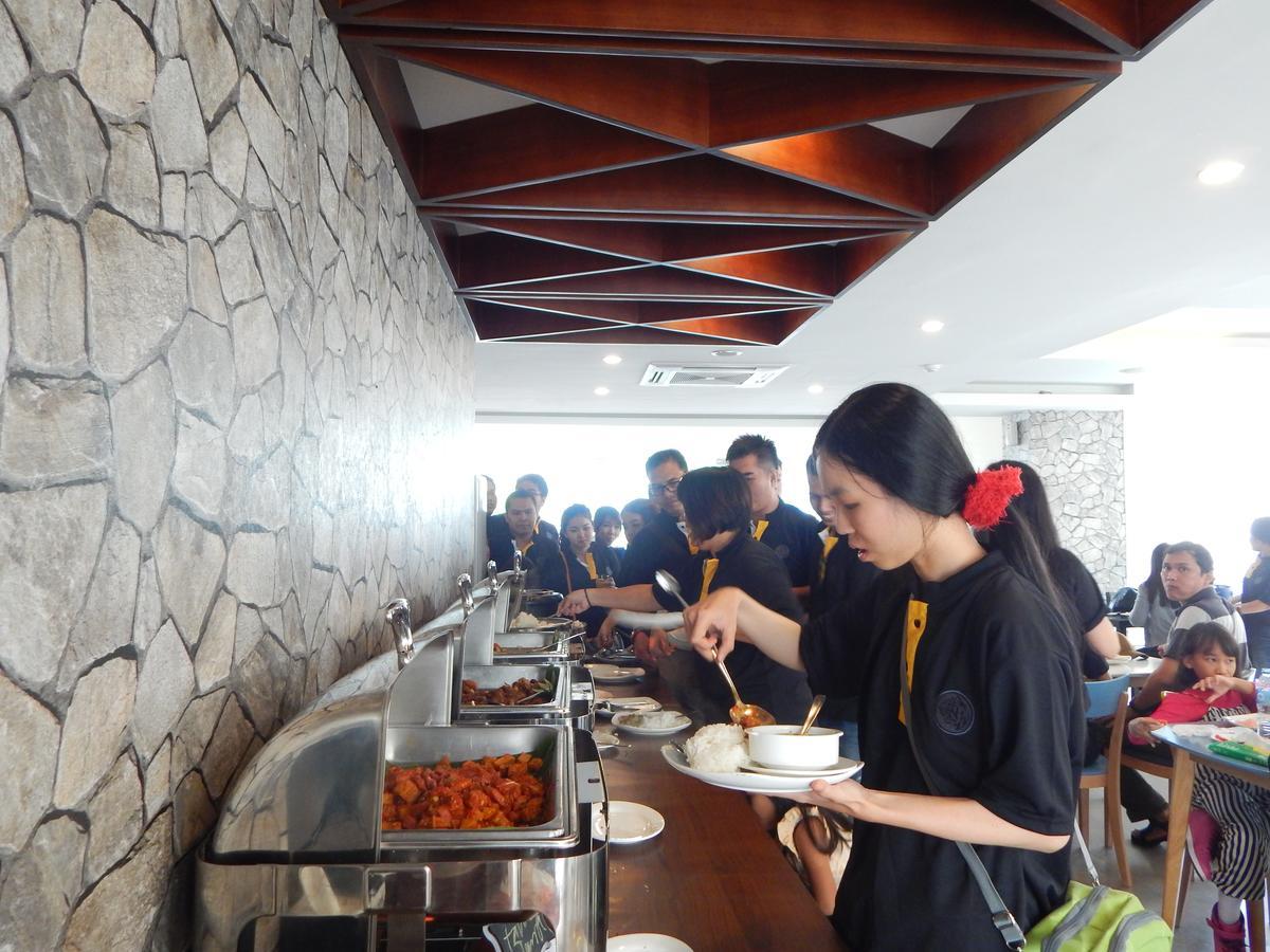巴淡乔多广场日夜酒店 Batam 外观 照片